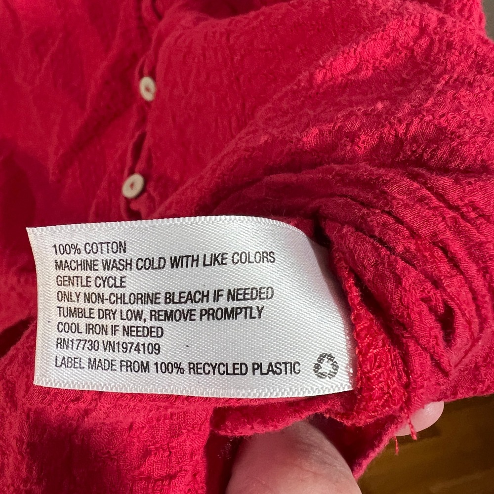 Universal Thread Button Front Top Womens Small Re… - image 5